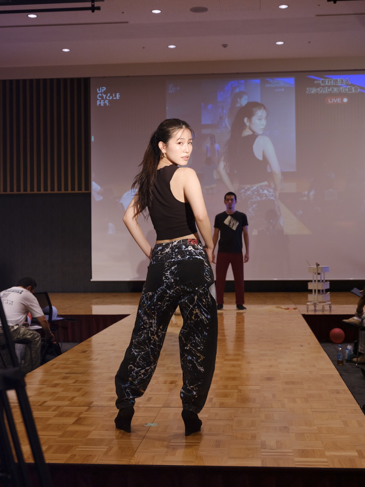 UPCYCLE FES 2025ファッションショーに出演
